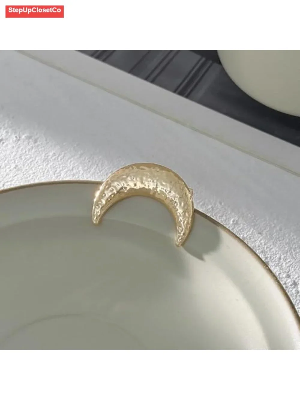 Vintage Gold Plated Sun Moon Brooch Pin for Women Clothing Hat Bag Accessory